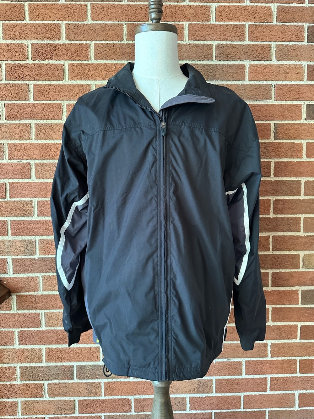 Vintage Reebok Windbreaker Jacket Men’s Black Gray Y2K Full Zip, 2XL